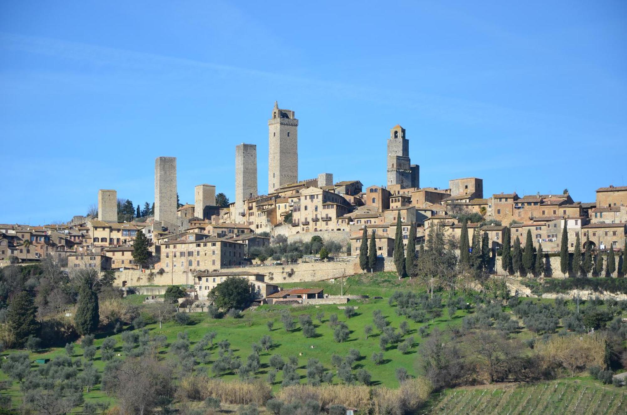 Appartamento Il Nespolo San Gimignano Luaran gambar