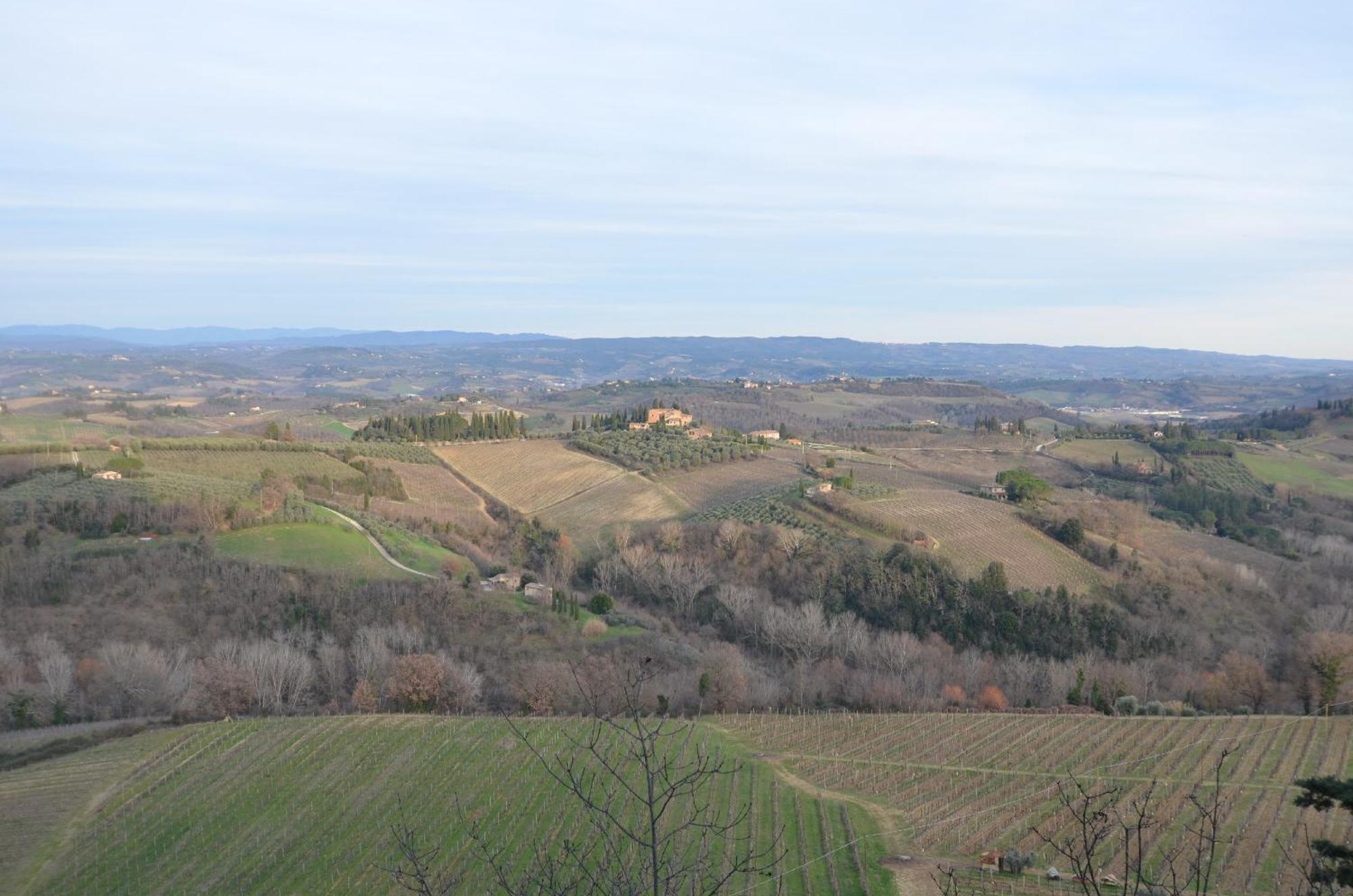 Appartamento Il Nespolo San Gimignano Luaran gambar